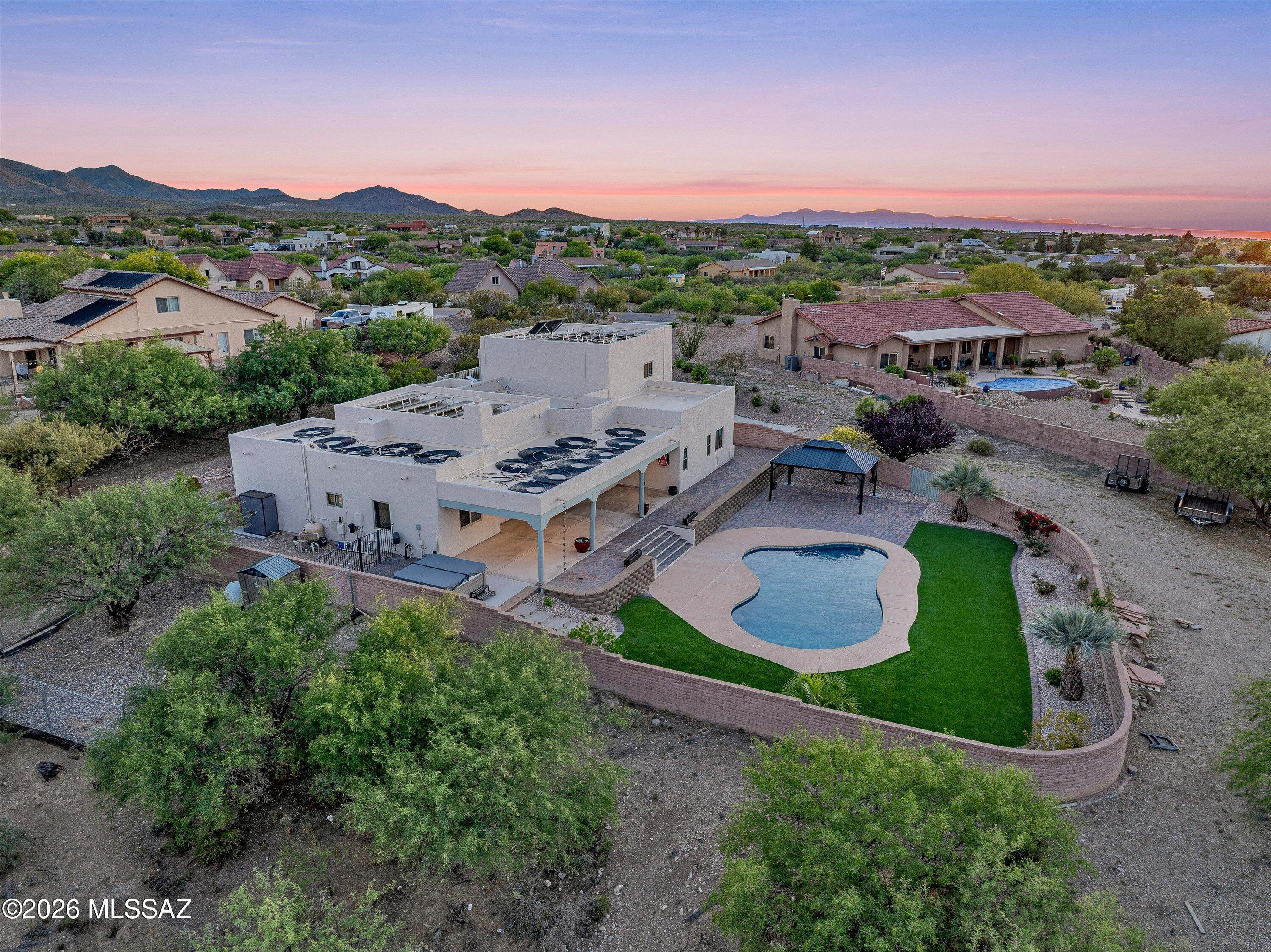 282 N Suntan Drive