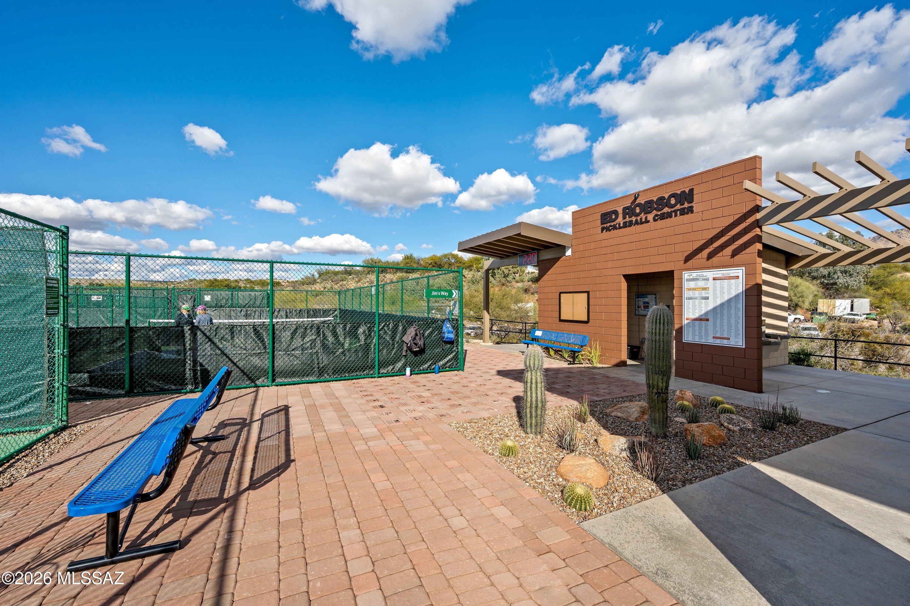 Saddlebrooke - Residential