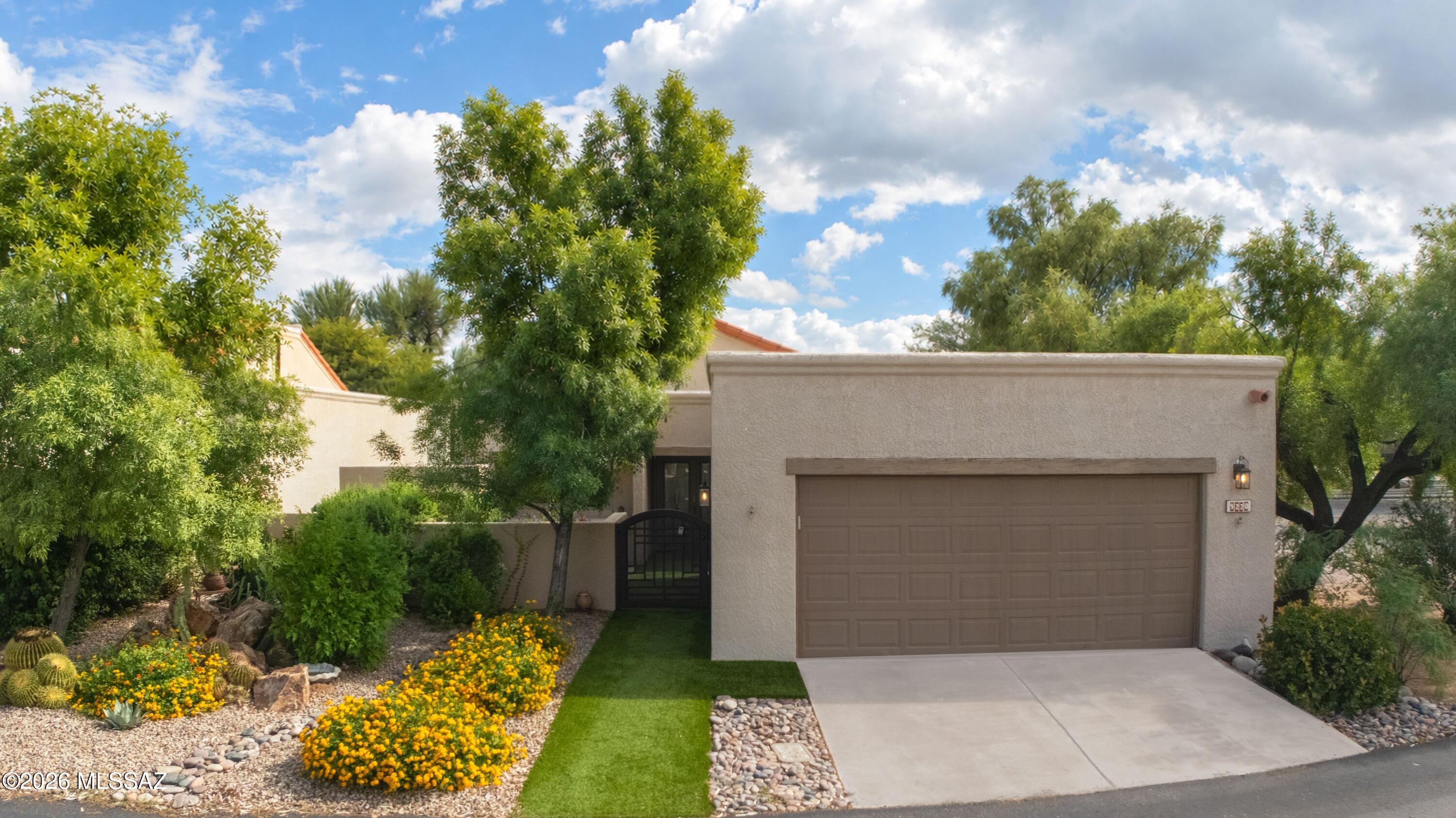 9220 E Lakeside Court