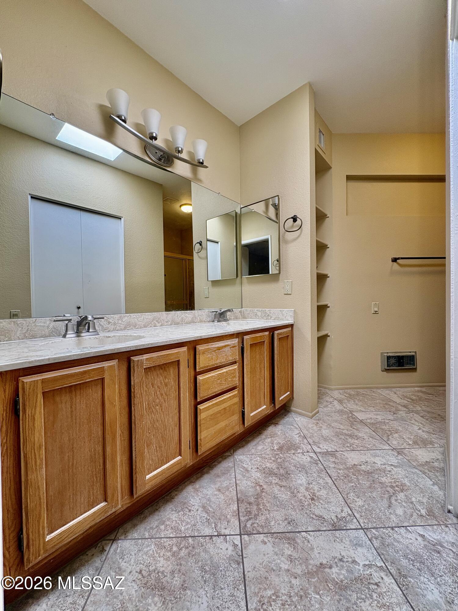 Colonia De Los Alamos (BK1-45) - Residential