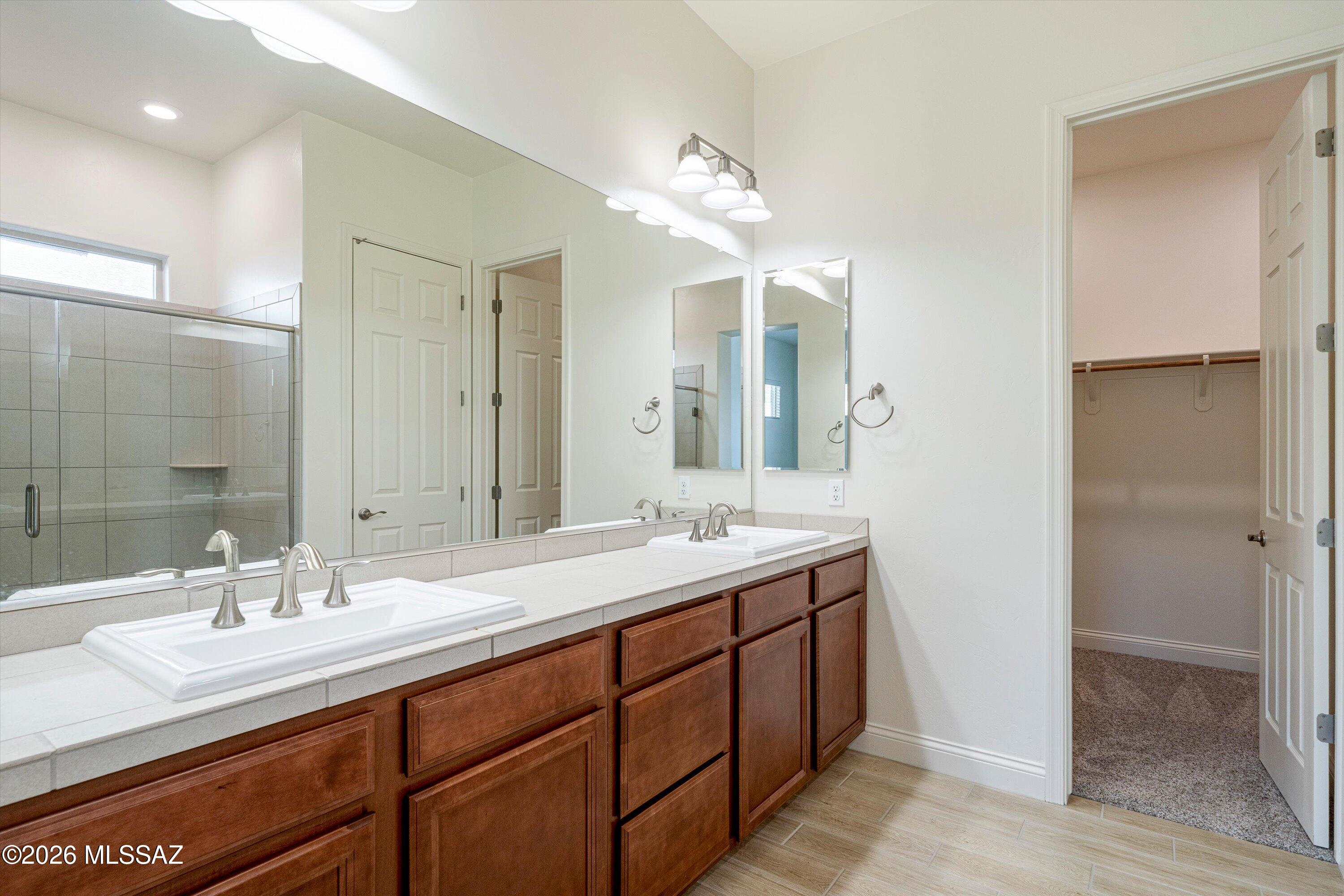 Eagles Rest SQ20152890001 - Residential