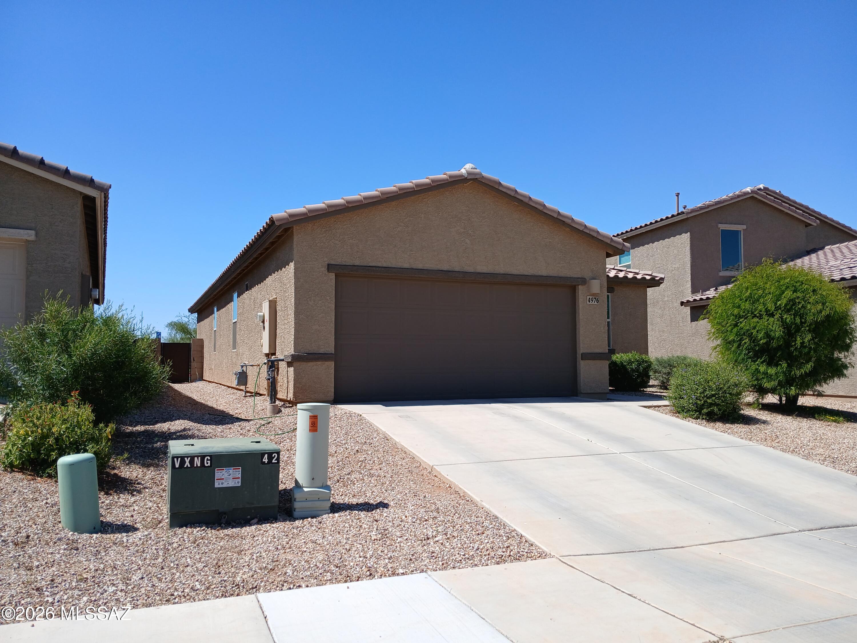 4976 E Scenic Peak Way