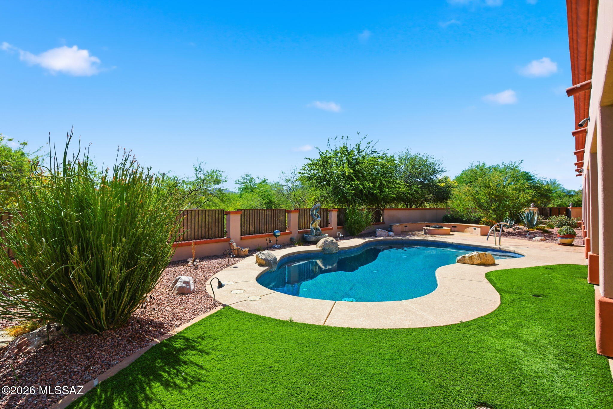 Coyote Creek (1-395) - Residential
