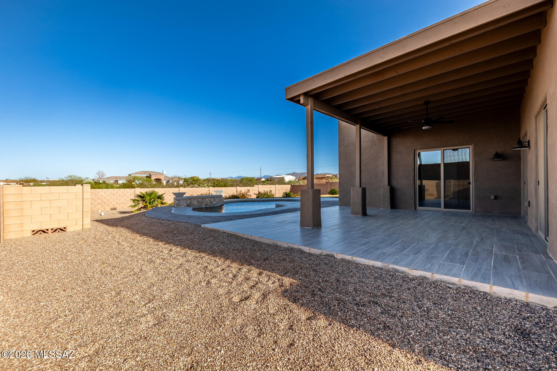 Whetstones Shadows - Residential
