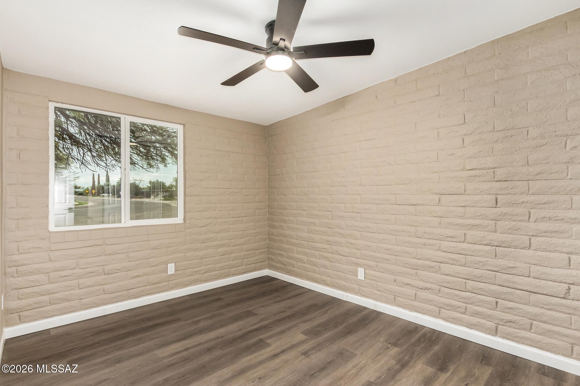 Olive Grove (1-86) - Residential Lease