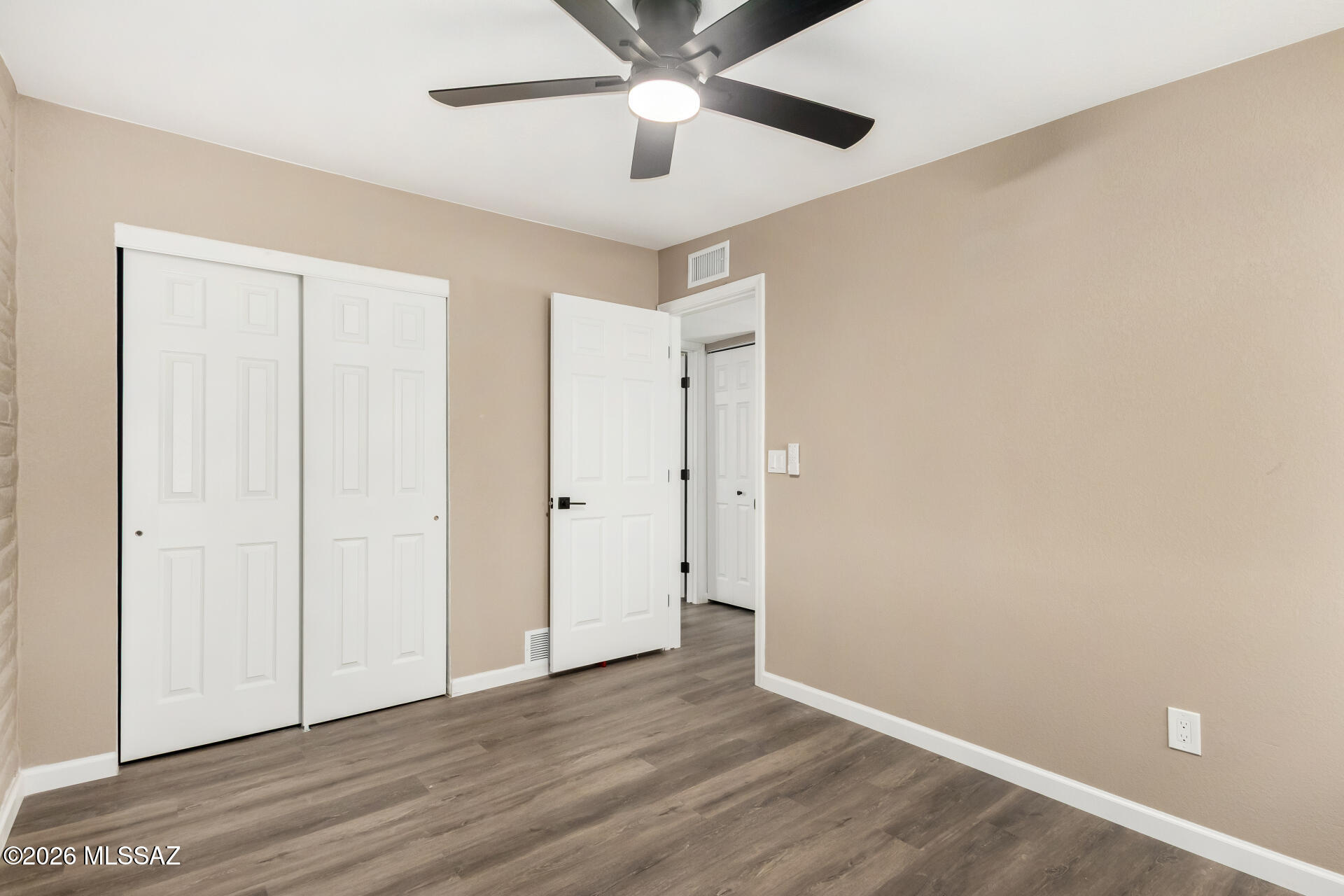Olive Grove (1-86) - Residential Lease