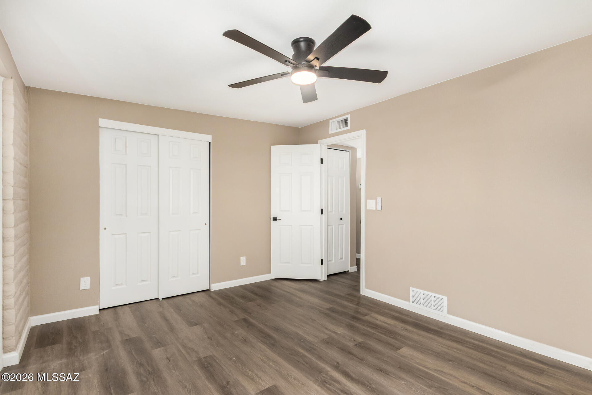 Olive Grove (1-86) - Residential Lease