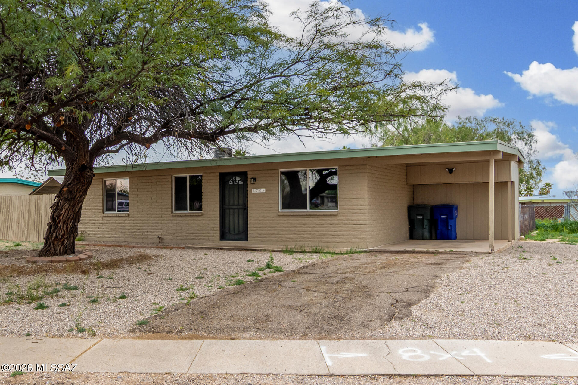 Olive Grove (1-86) - Residential Lease