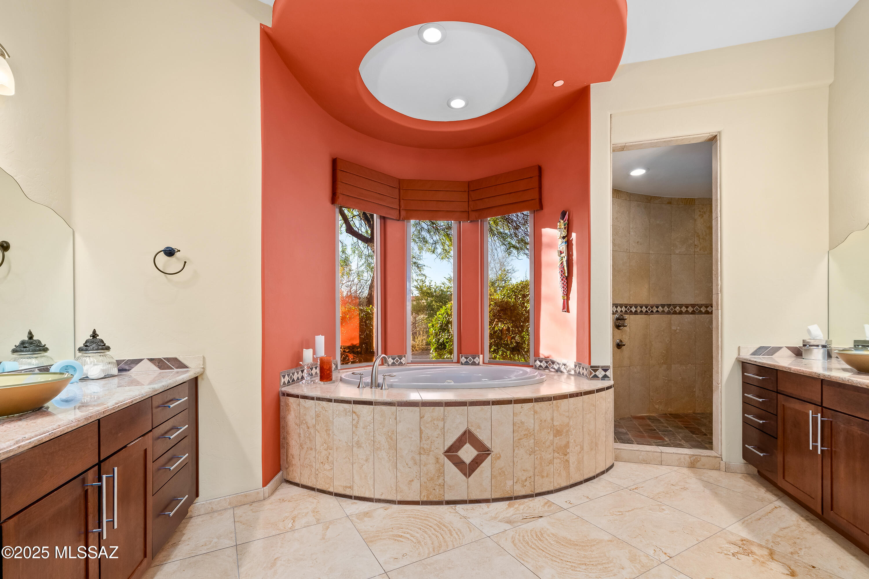 Honey Bee Ridge(The Estates At) - Residential