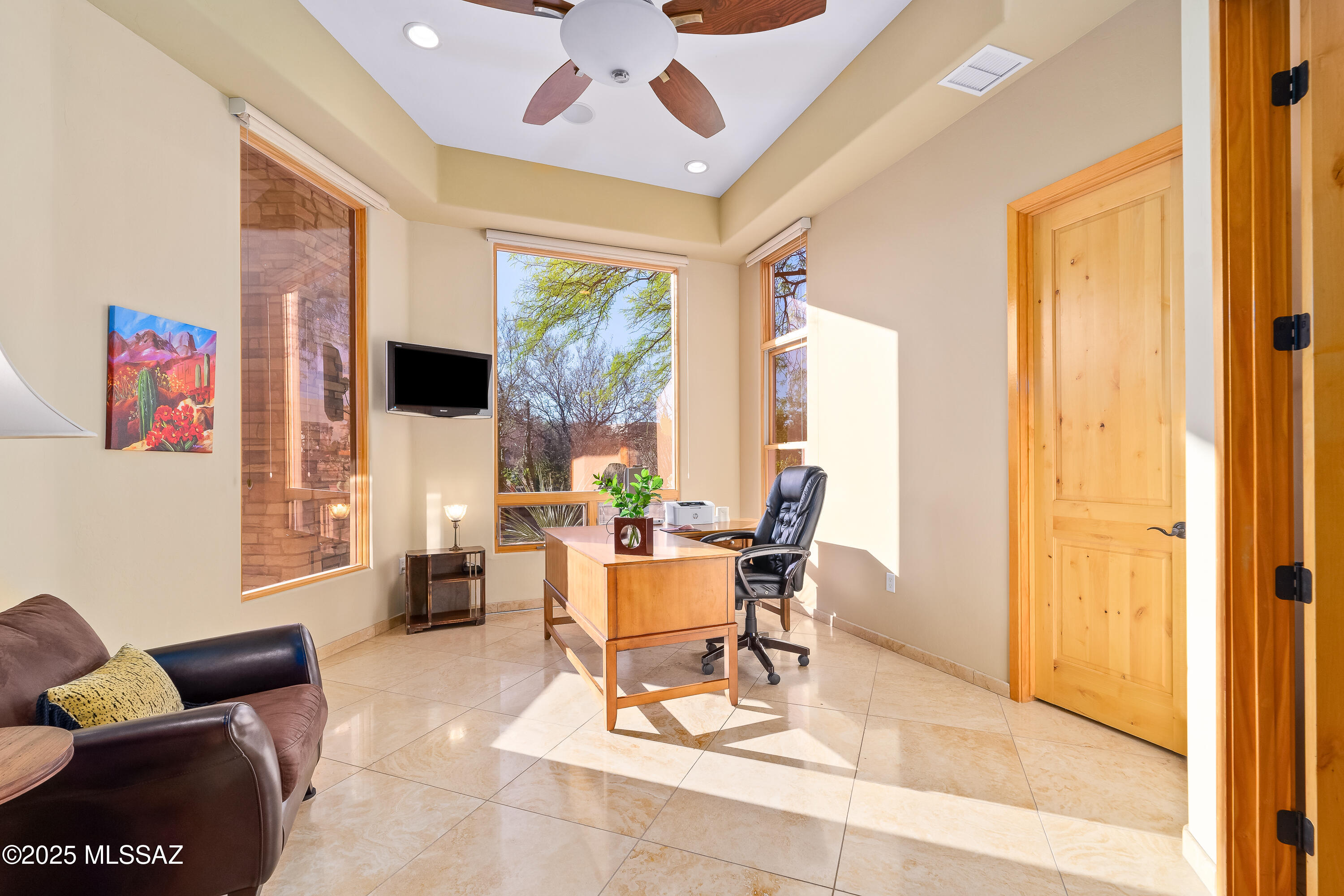 Honey Bee Ridge(The Estates At) - Residential
