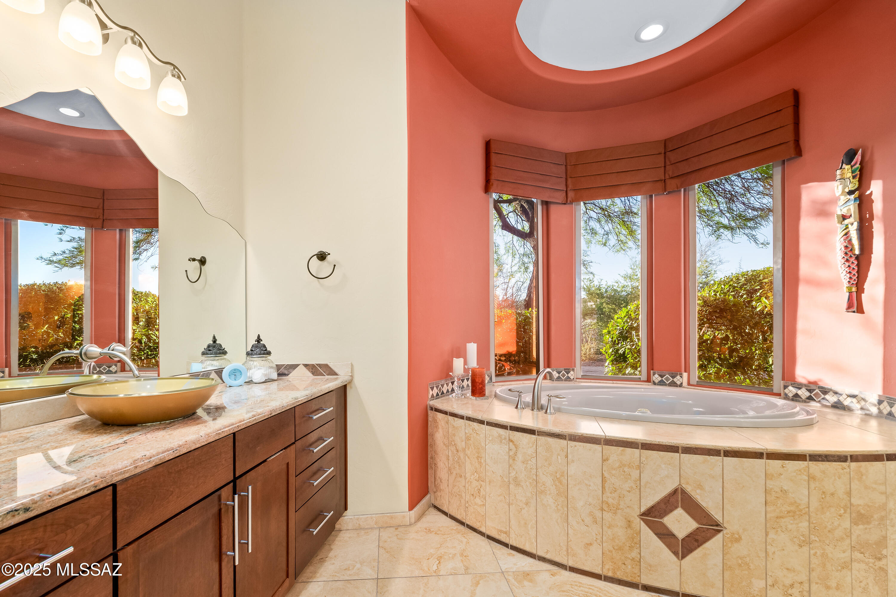 Honey Bee Ridge(The Estates At) - Residential