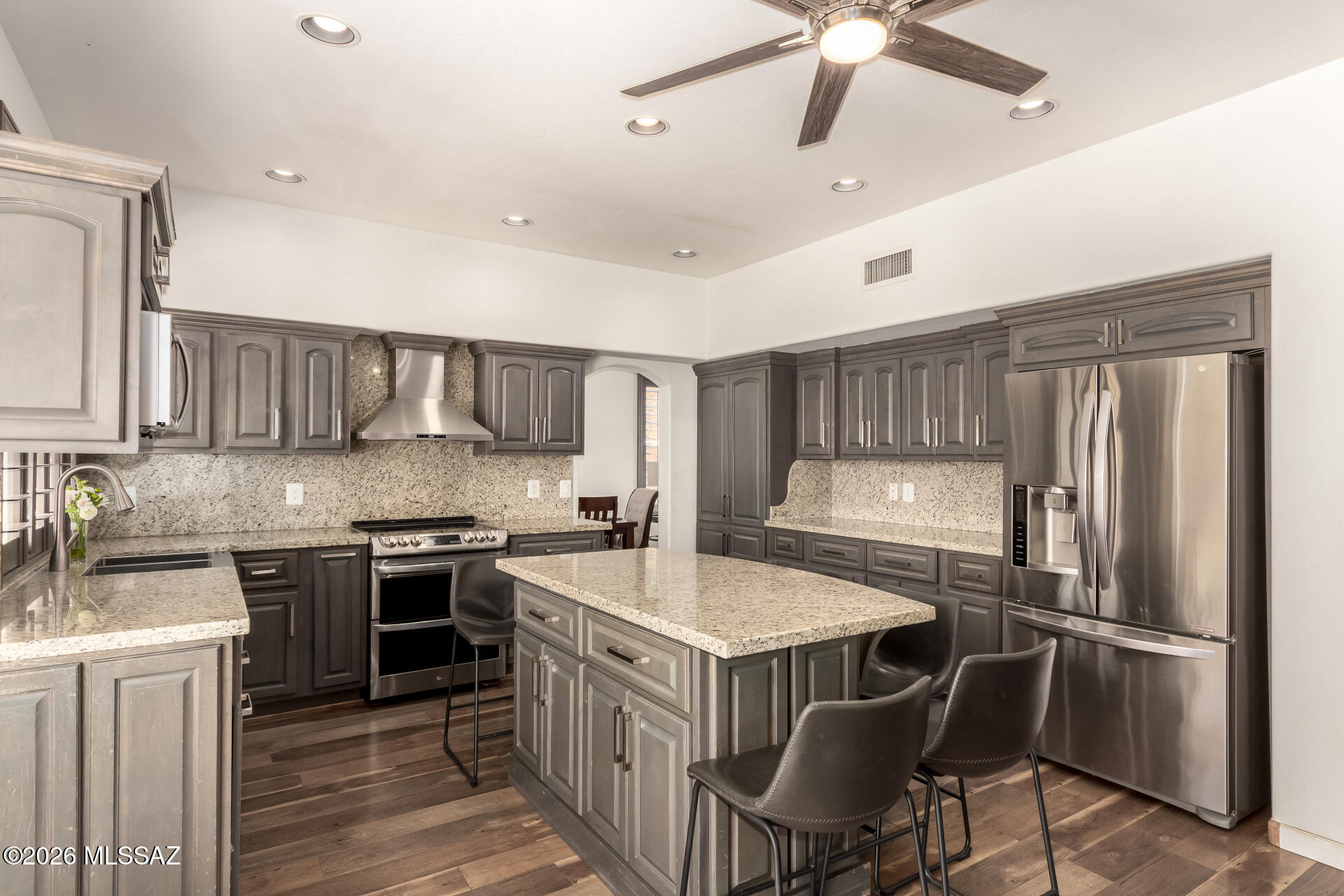 Bella Vista - Residential