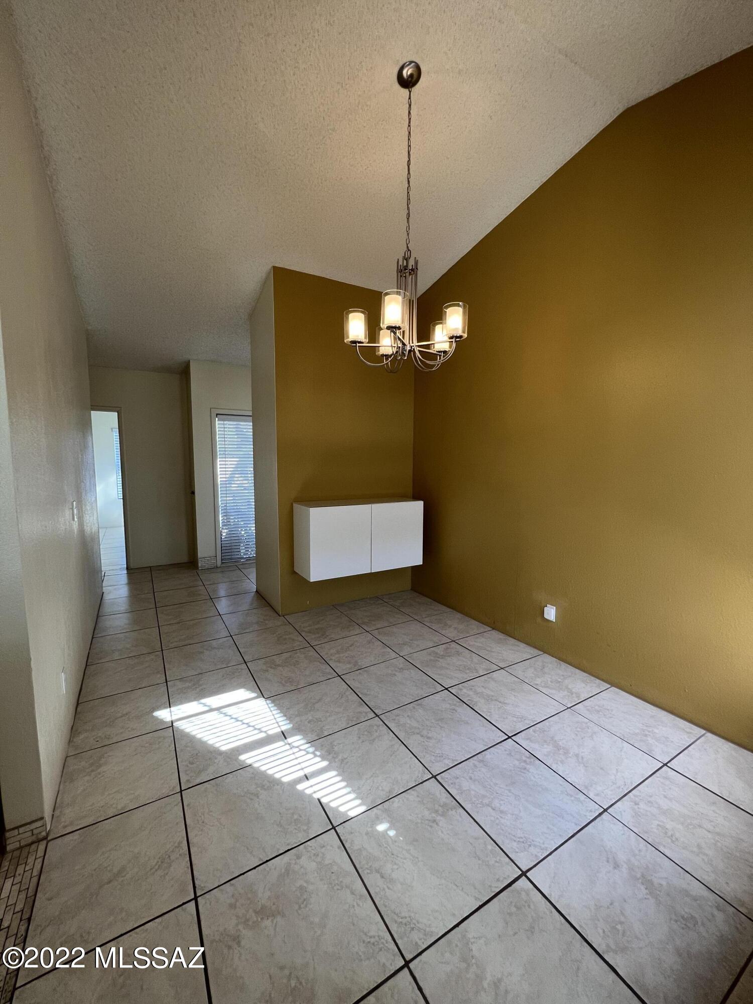 Tierra Catalina Condominium (1-120) - Residential Lease