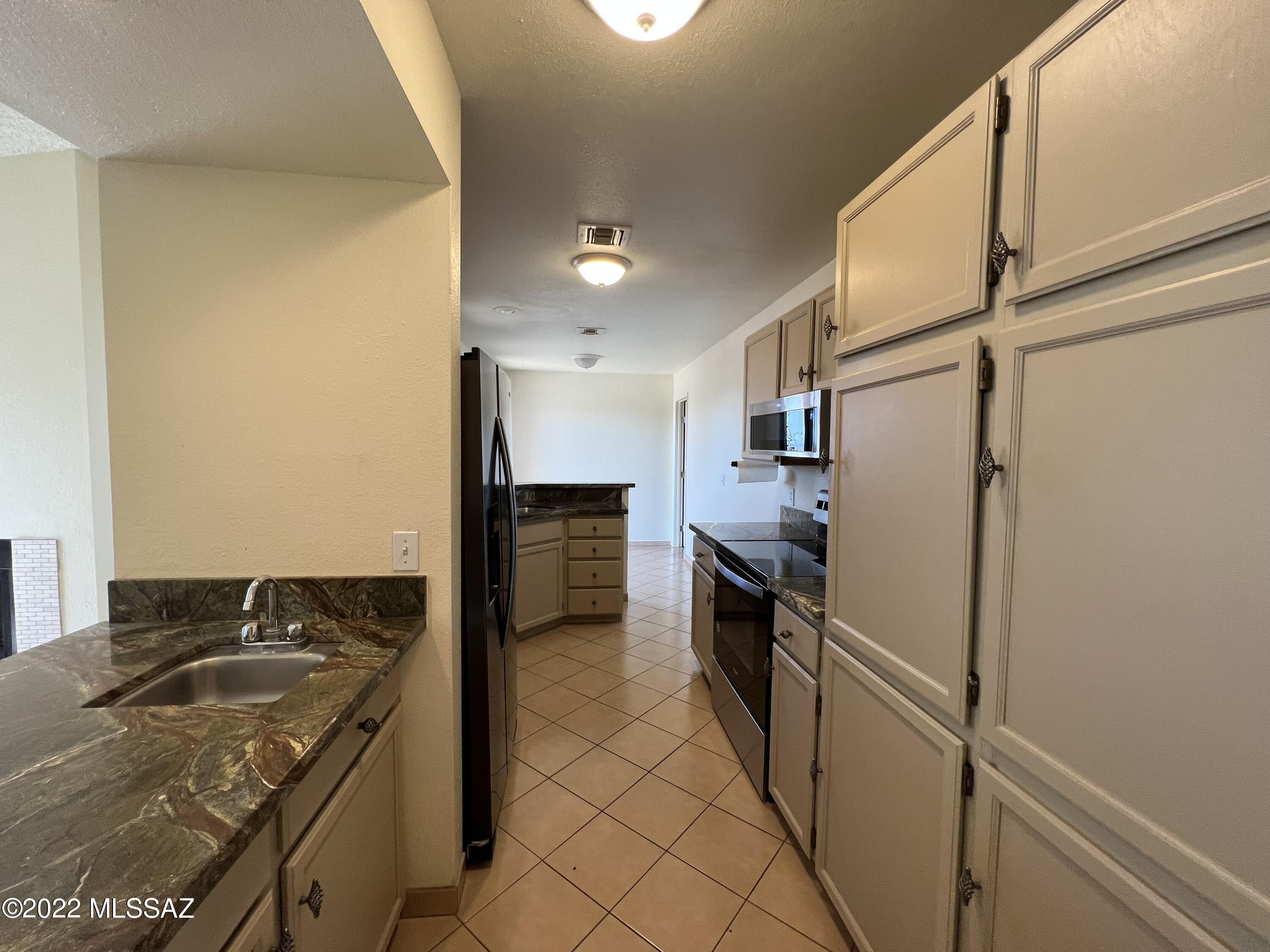 Tierra Catalina Condominium (1-120) - Residential Lease