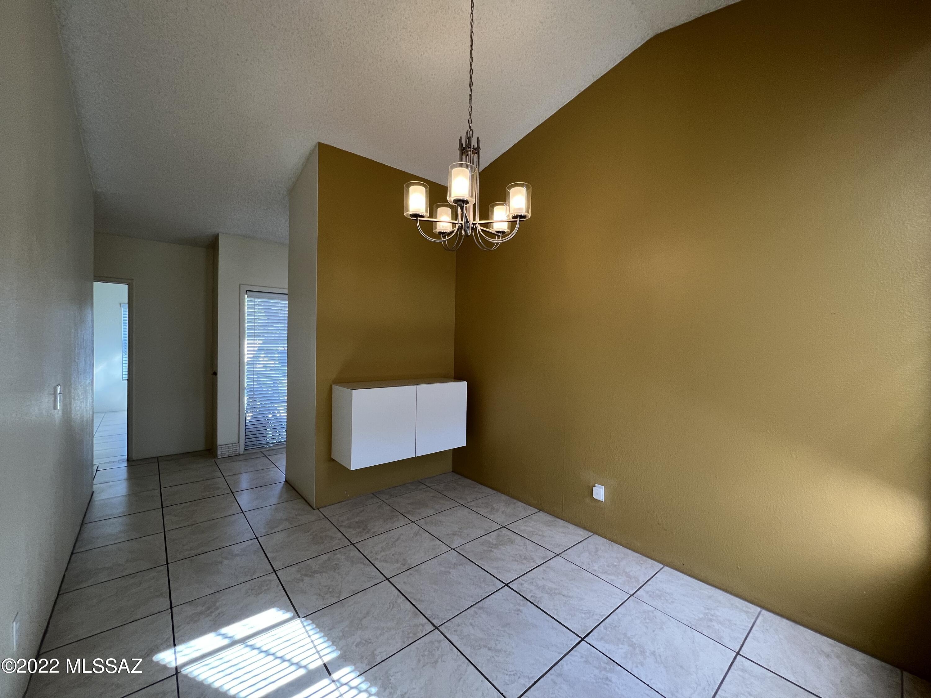 Tierra Catalina Condominium (1-120) - Residential Lease
