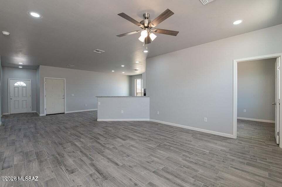 New Tucson Unit NO. 4 (1-203) - Residential