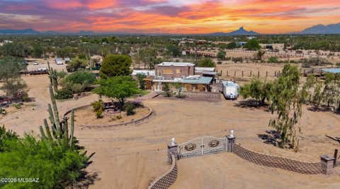 Photo of 31513 E Sianna Drive, Marana, AZ 85658 (MLS # 22620460)