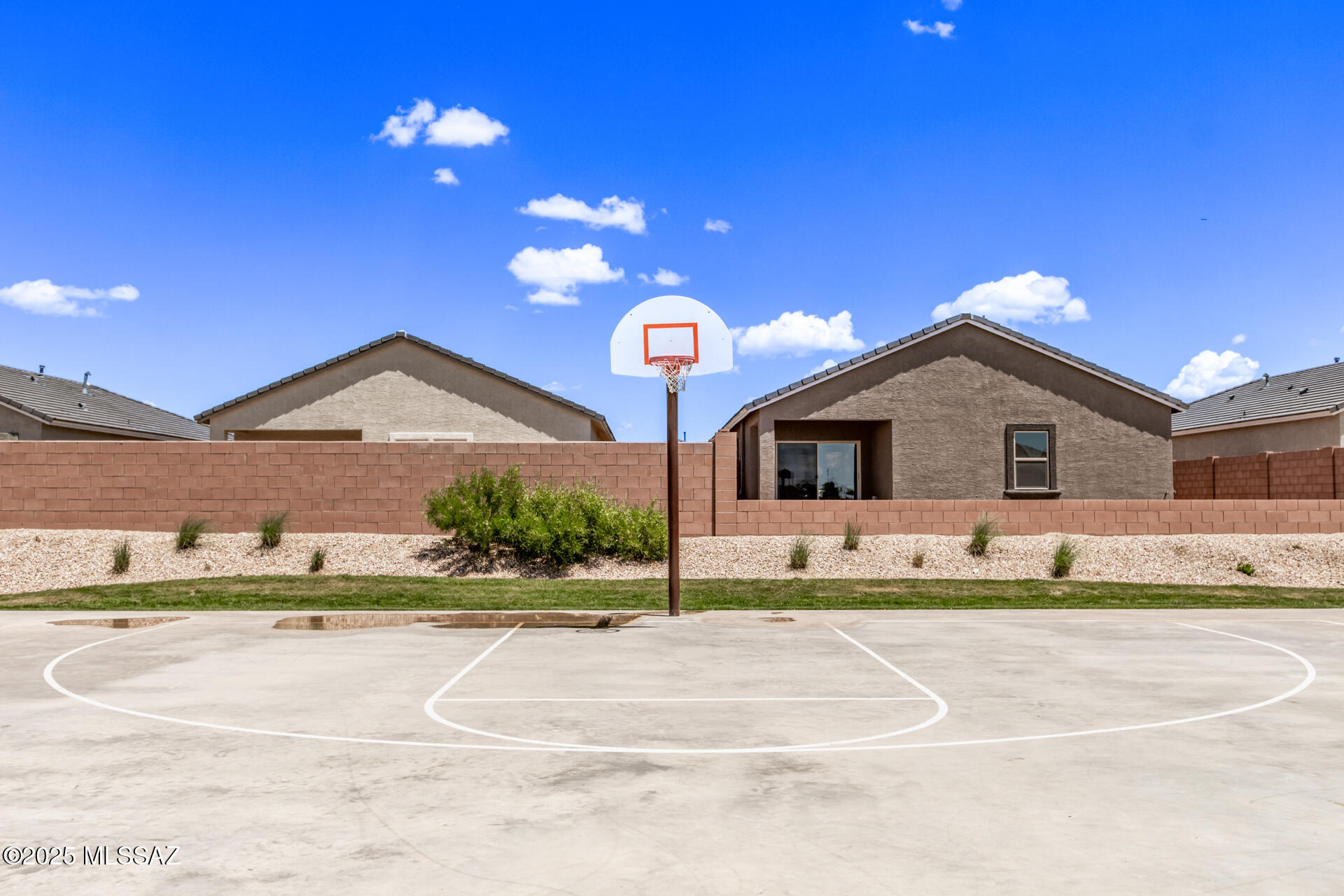 The Village at Barnett - Residential