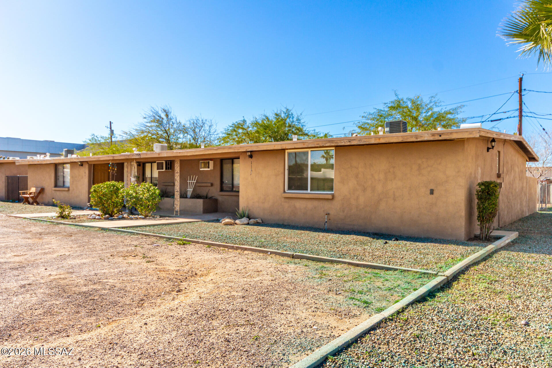 1161 N Catalina Avenue