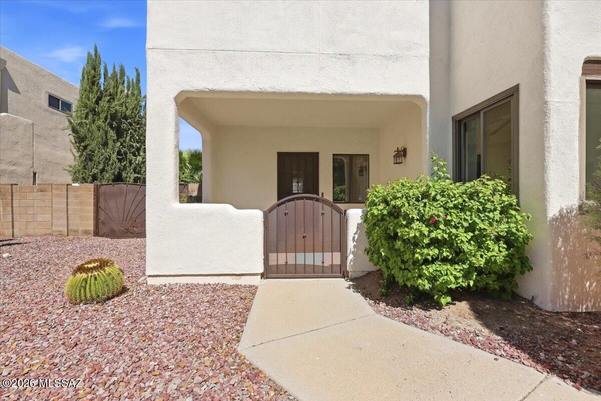 3530 W Shalako Place