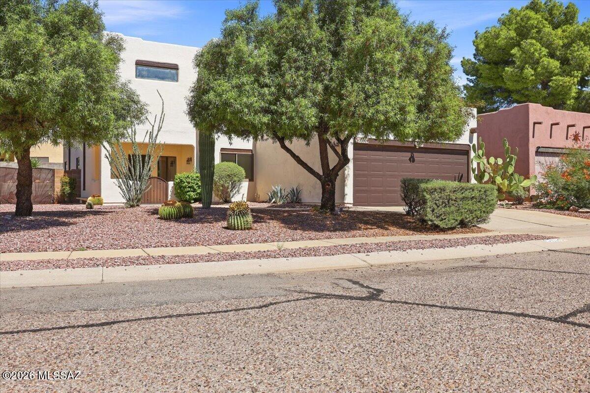 3530 W Shalako Place