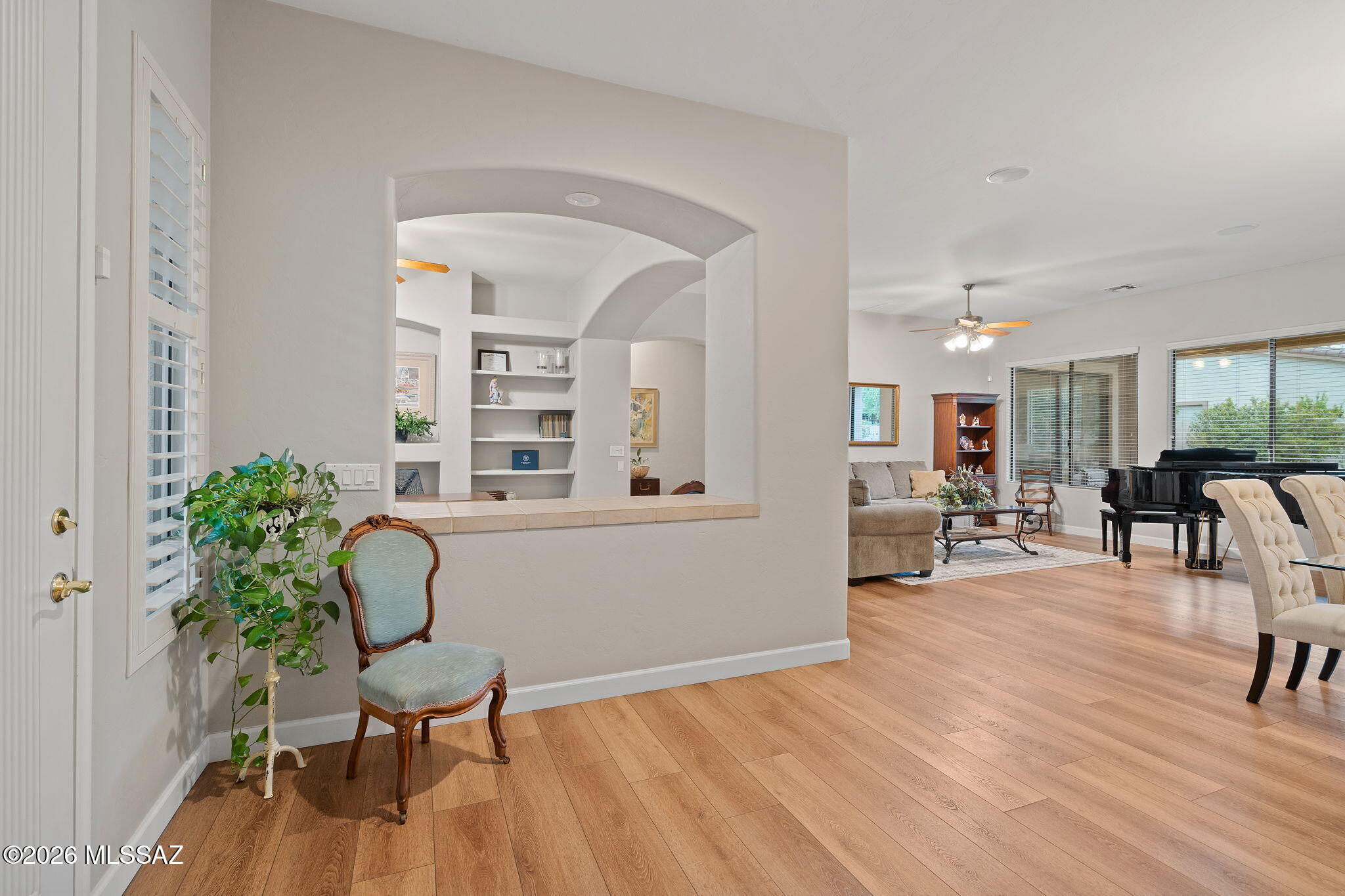 1712 W Copper Sky Drive