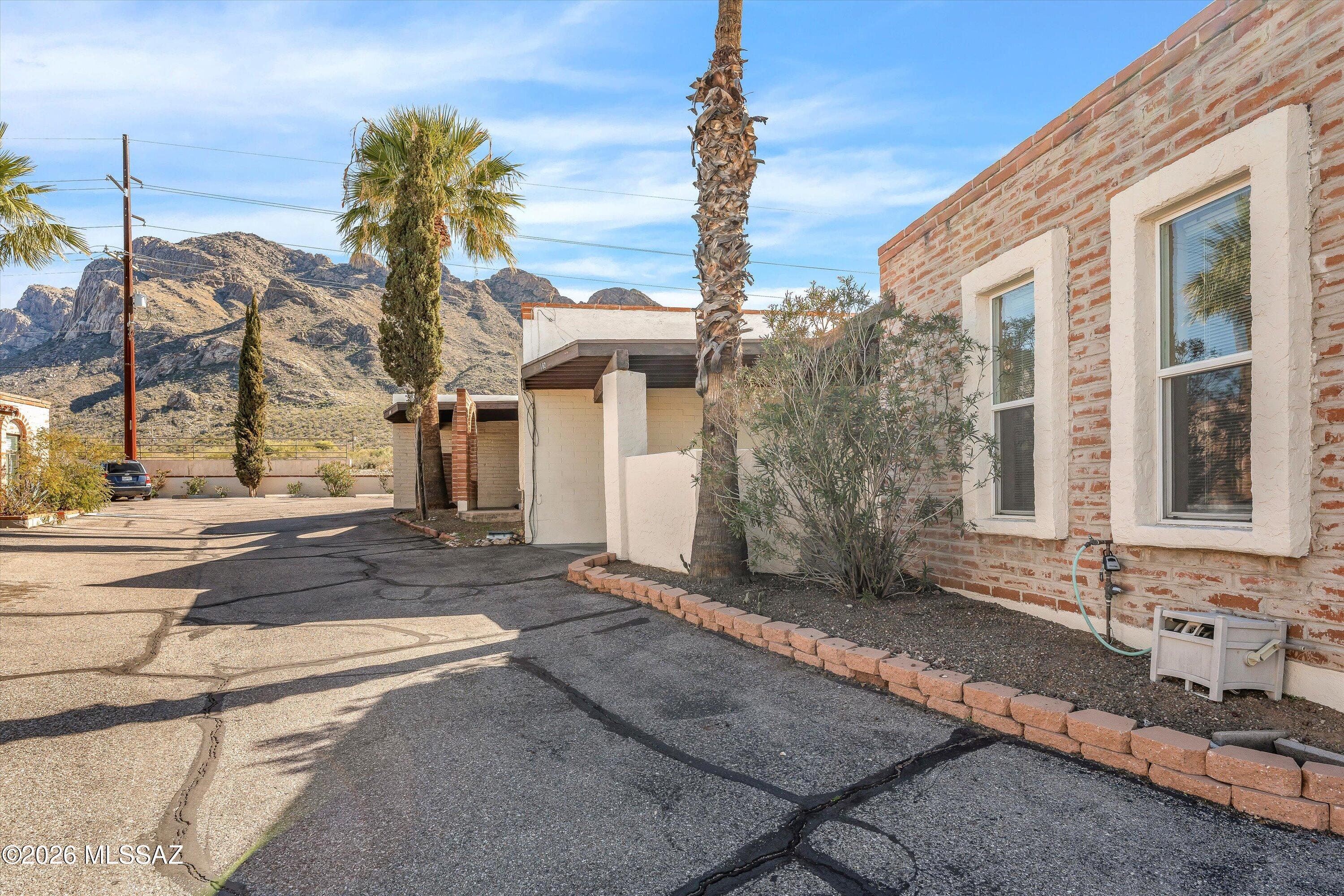 9111 N Oracle Road #162