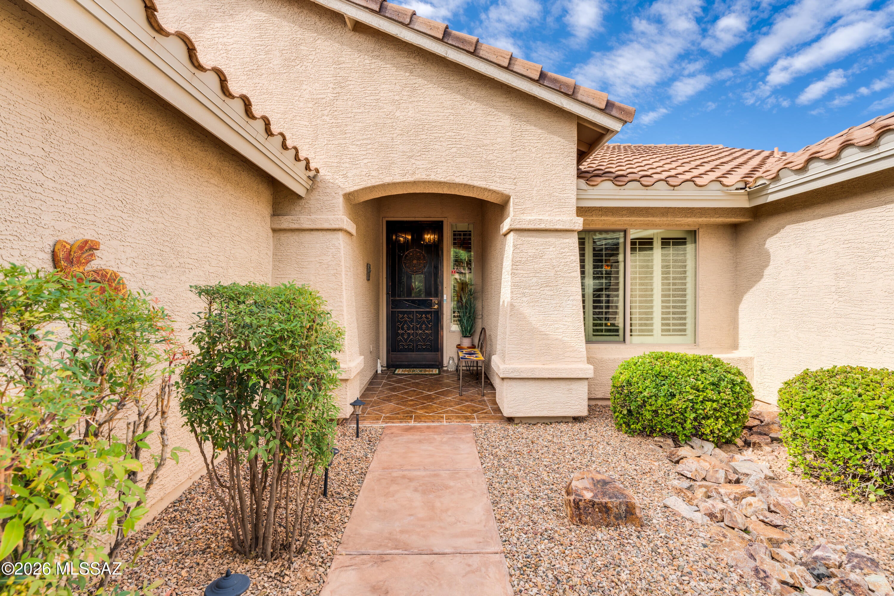 1952 E Wintergreen Drive