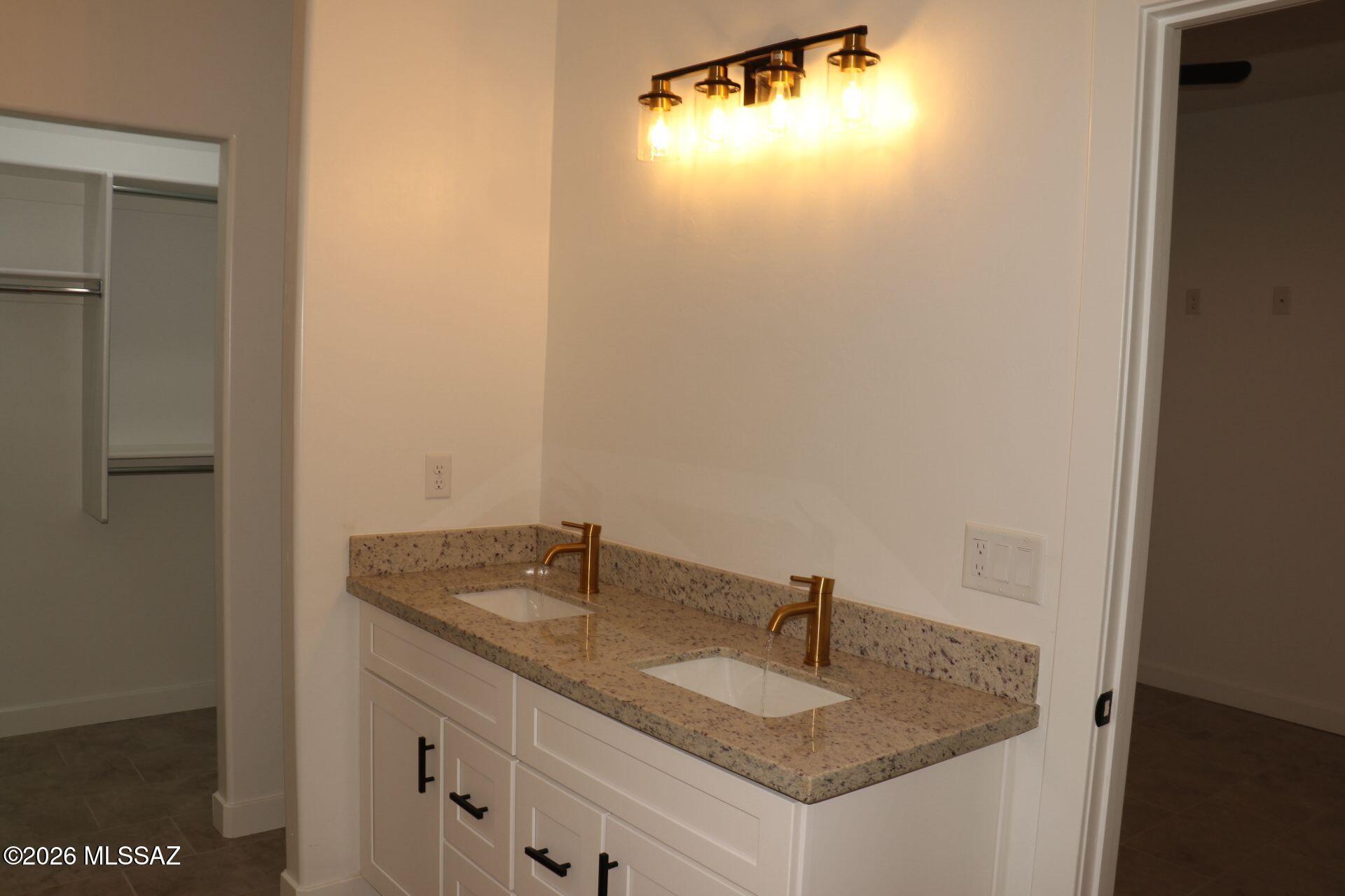 Rio Rico Villas 12 - Residential