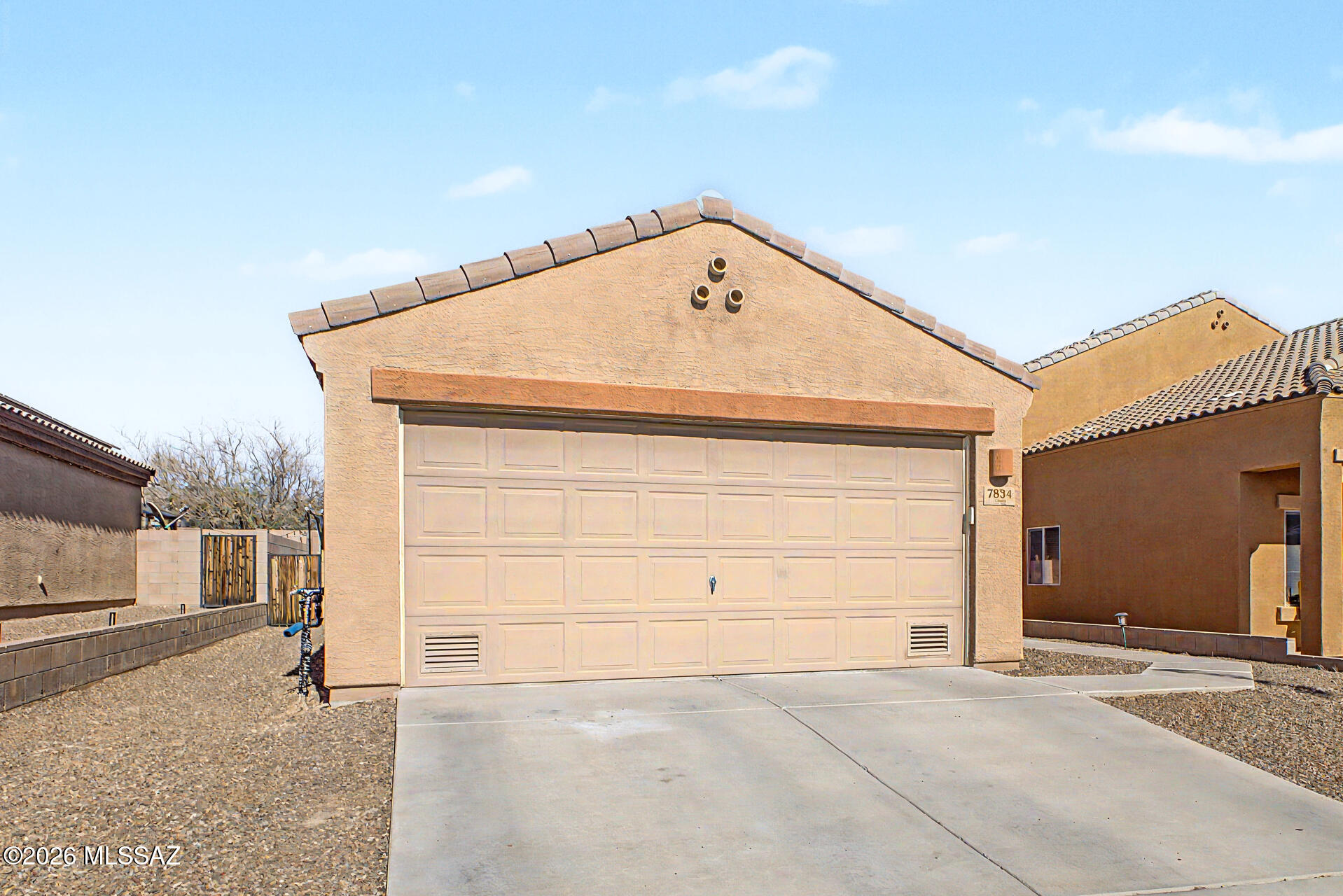 7834 N Jewelflower Drive