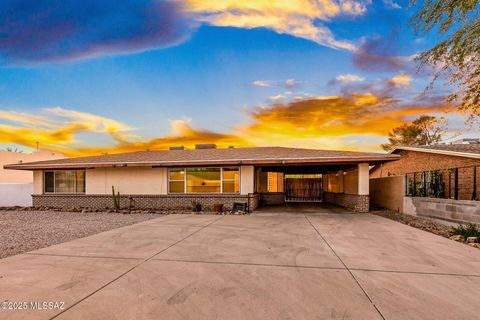 933 N Columbus Boulevard Tucson AZ 85711