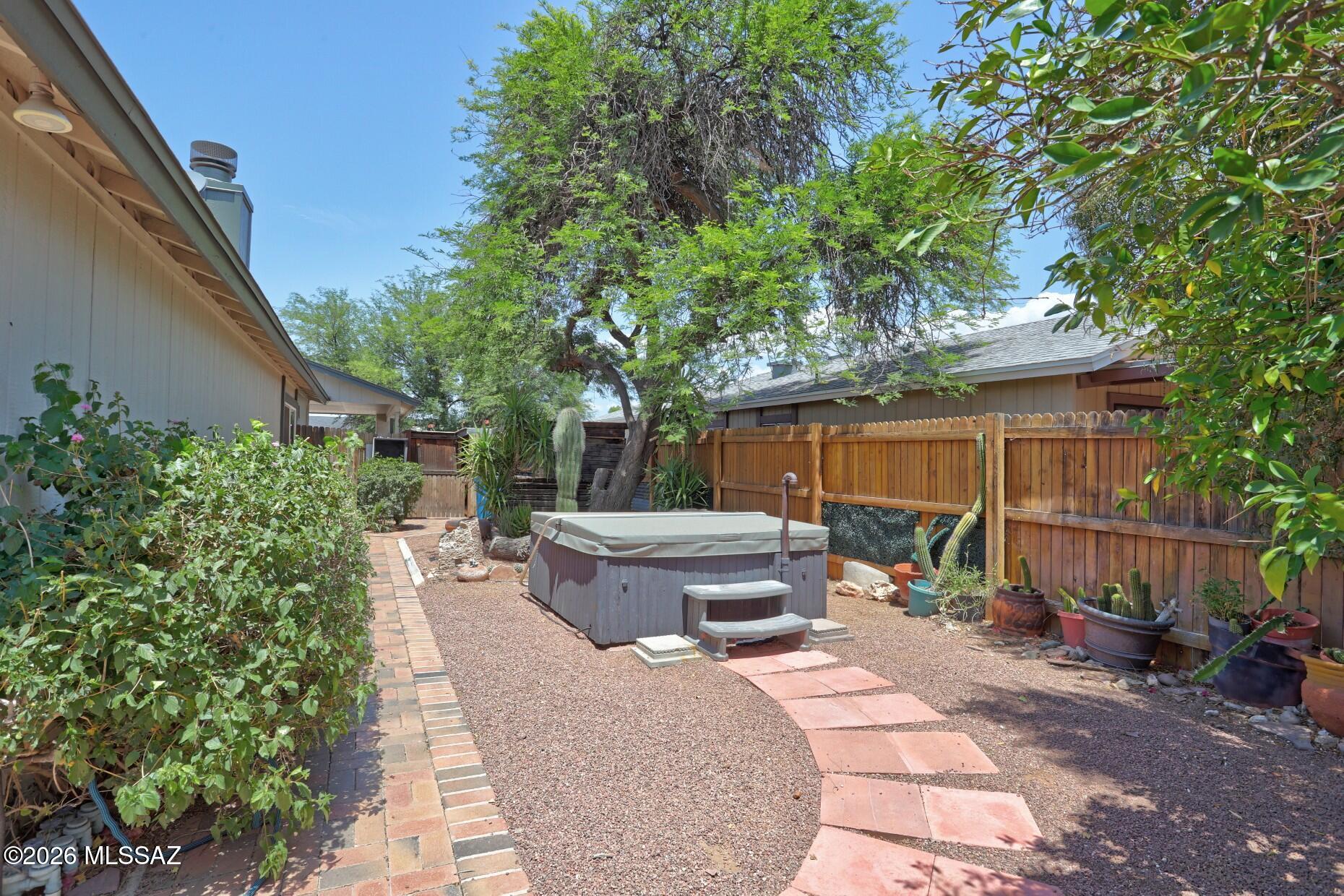 Edgebrooke Village (1-79) - Residential