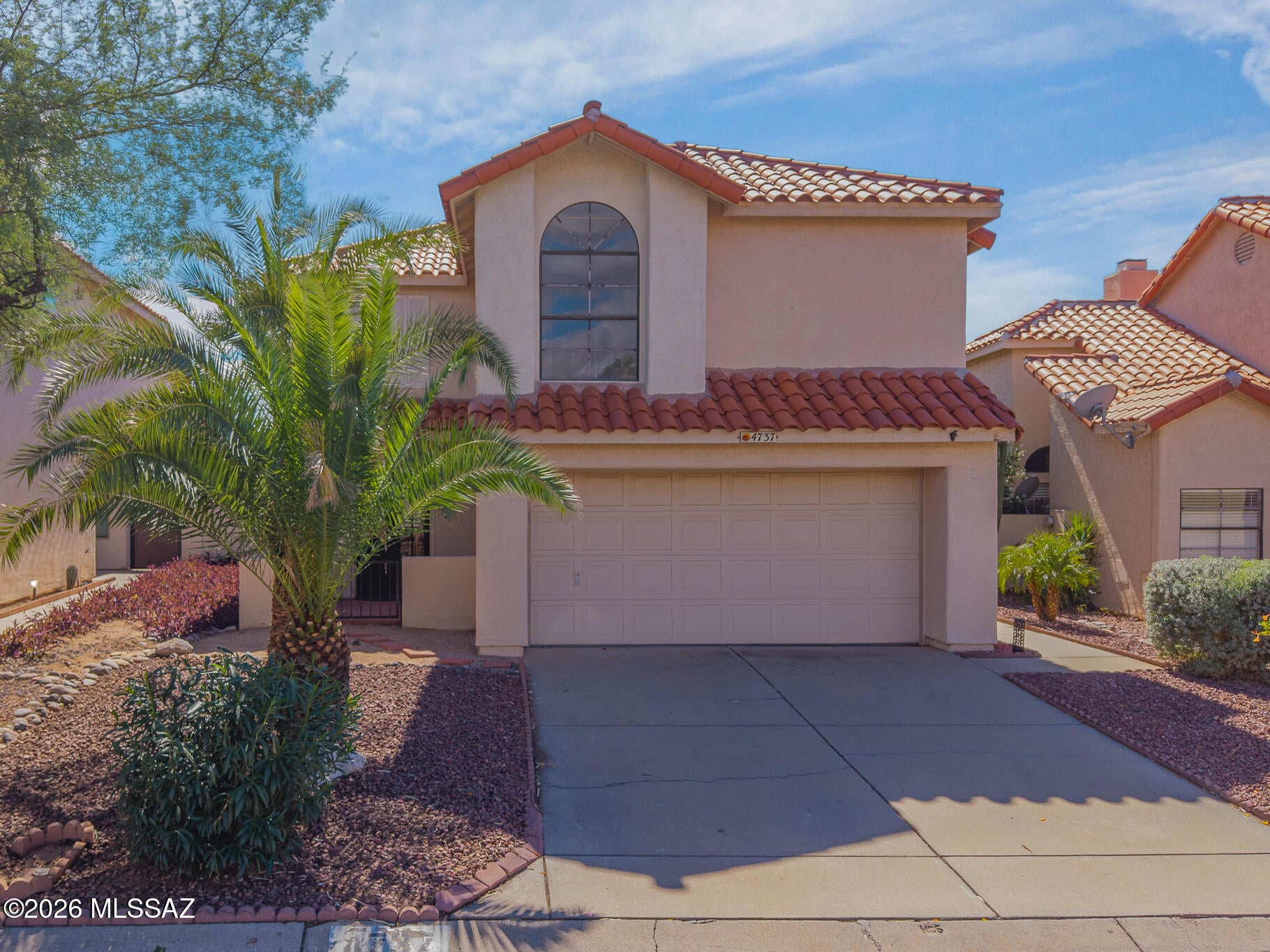 4737 W Lessing Lane