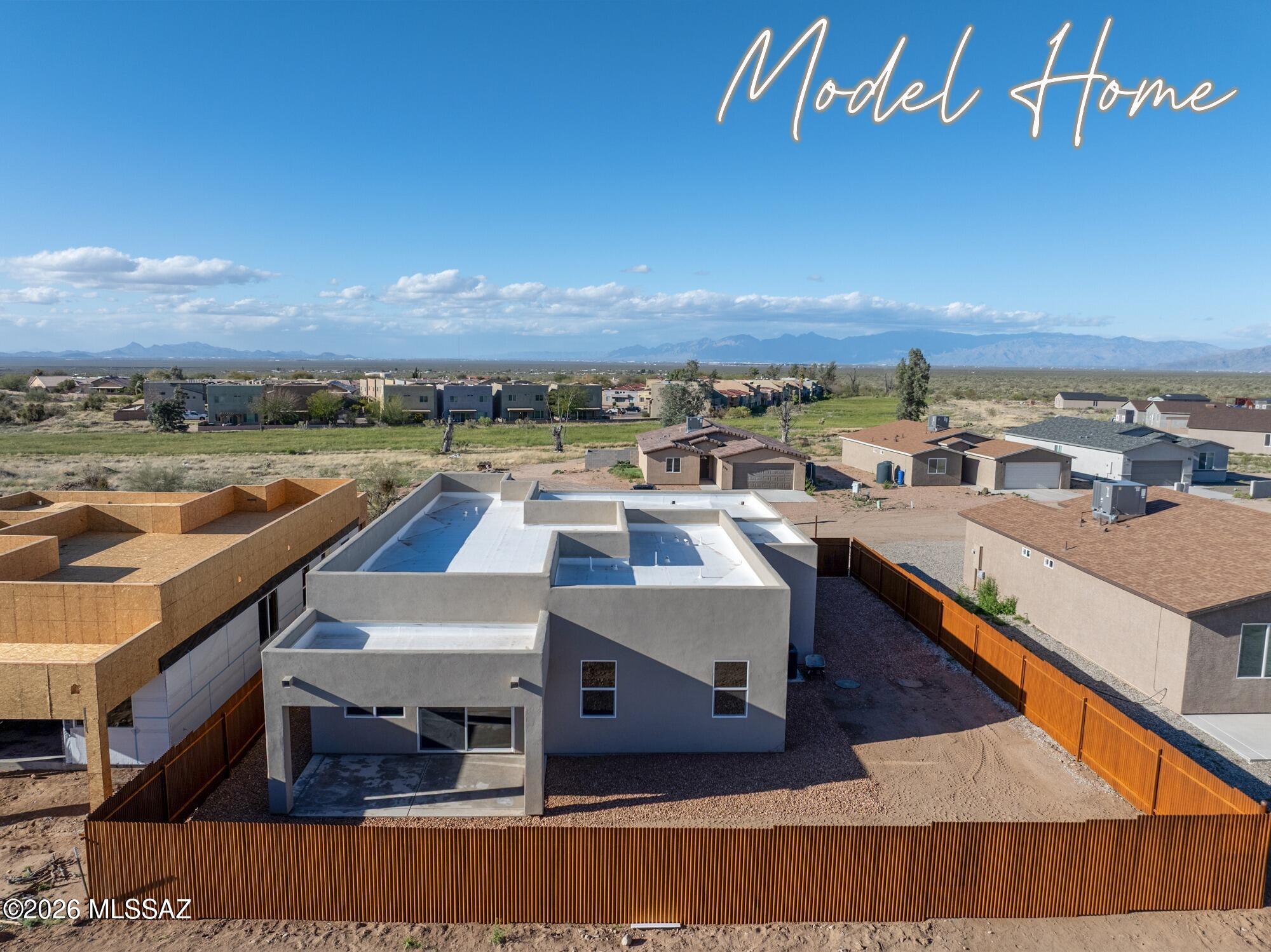 240 S Richmond Drive