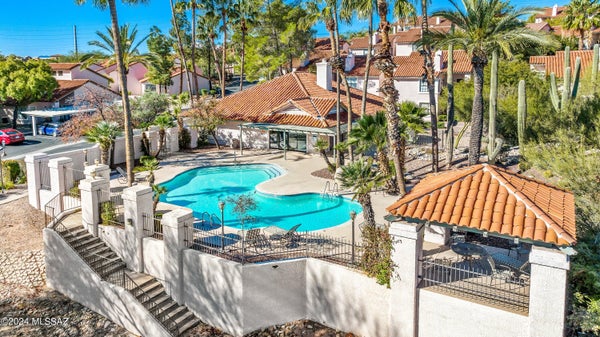 6445 N TIERRA DE LAS CATALINAS APT 61, TUCSON, AZ 85718 - Image eb3f86d717af2b1b2c170fdb9ee1b93f/2707948544