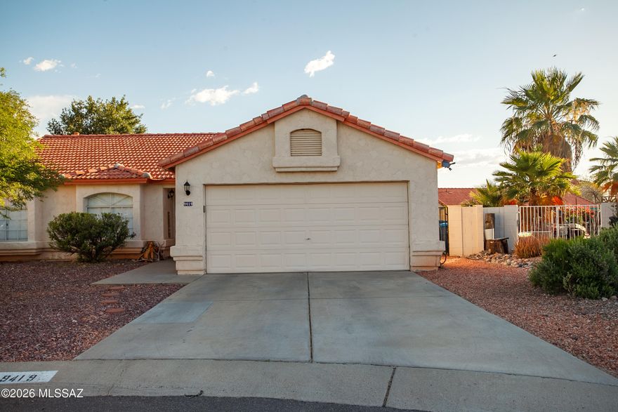 No HOA, No Poly Pipe! Stylish, Charming & Adorable! Beautiful, Clean & Move-in ready! This lovely 3-bed 2-bath 2-car garage home located on premium cul-de-sac lot in desirable NW area offering modern comfort & convenience. Enjoy bright open floor plan w/high vaulted ceiling & abundant natural light from big windows throughout. Upgraded kitchen features quartz countertops, farmhouse sink, big peninsula/breakfast bar w/great sized dining area. Spacious living room w/cozy fireplace. The private primary suite includes walk-in closet & dual-vanity bath. Outdoor living shines w/landscaped backyard, pavers, grass, garden w/mature trees, dog run area & covered patio. Ideally located near I-10, schools, hospitals, restaurants, grocery stores & shopping (Tucson Premium Outlet Mall). MUST SEE TODAY!