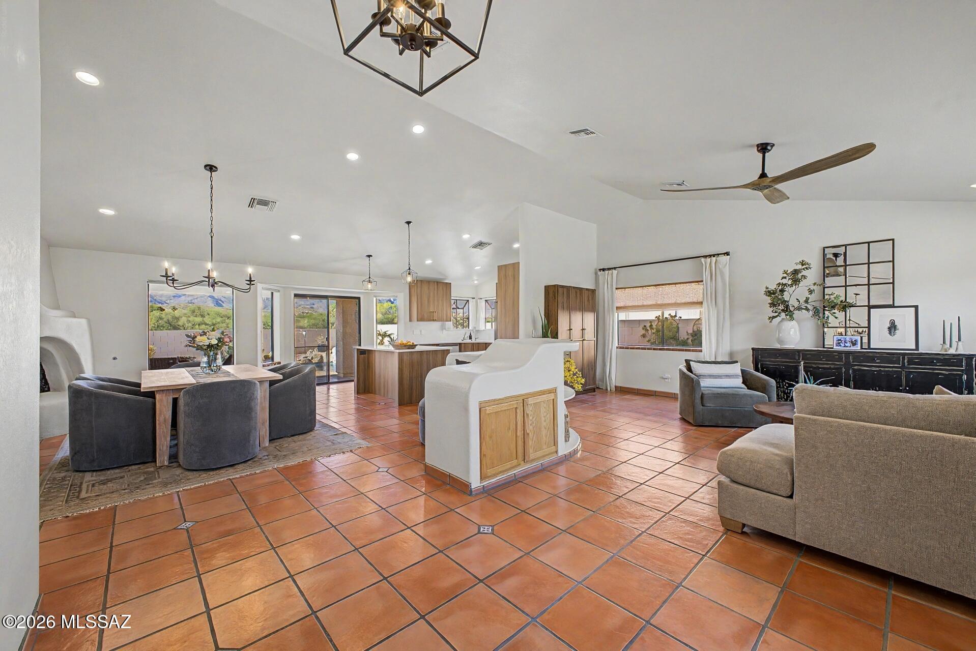 7369 E Riverbank Loop