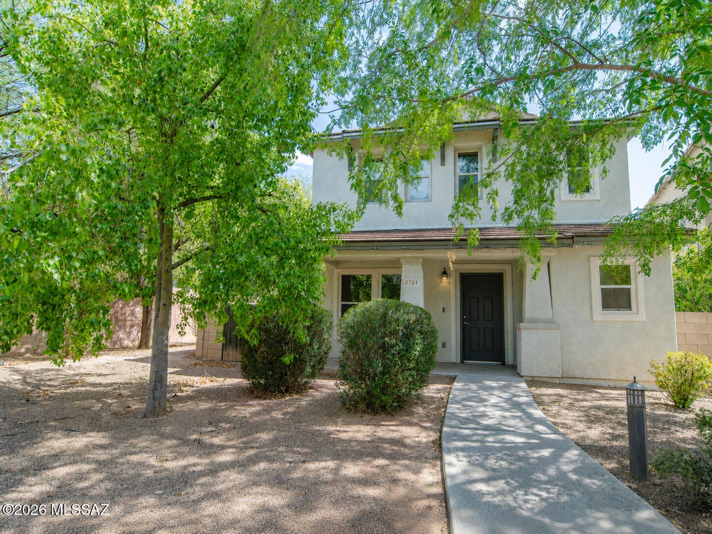 2724 N Saramano Lane