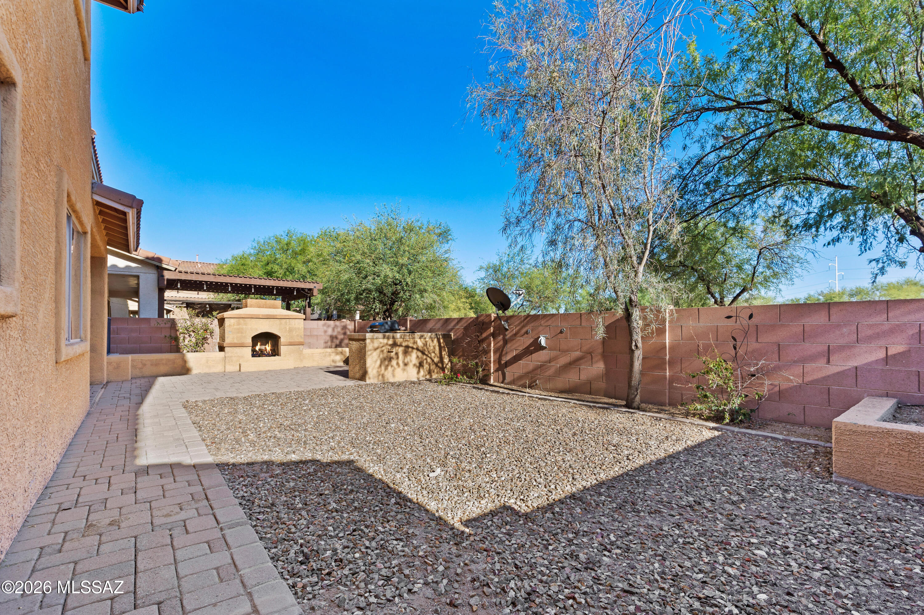 Paseo del Rio - Residential