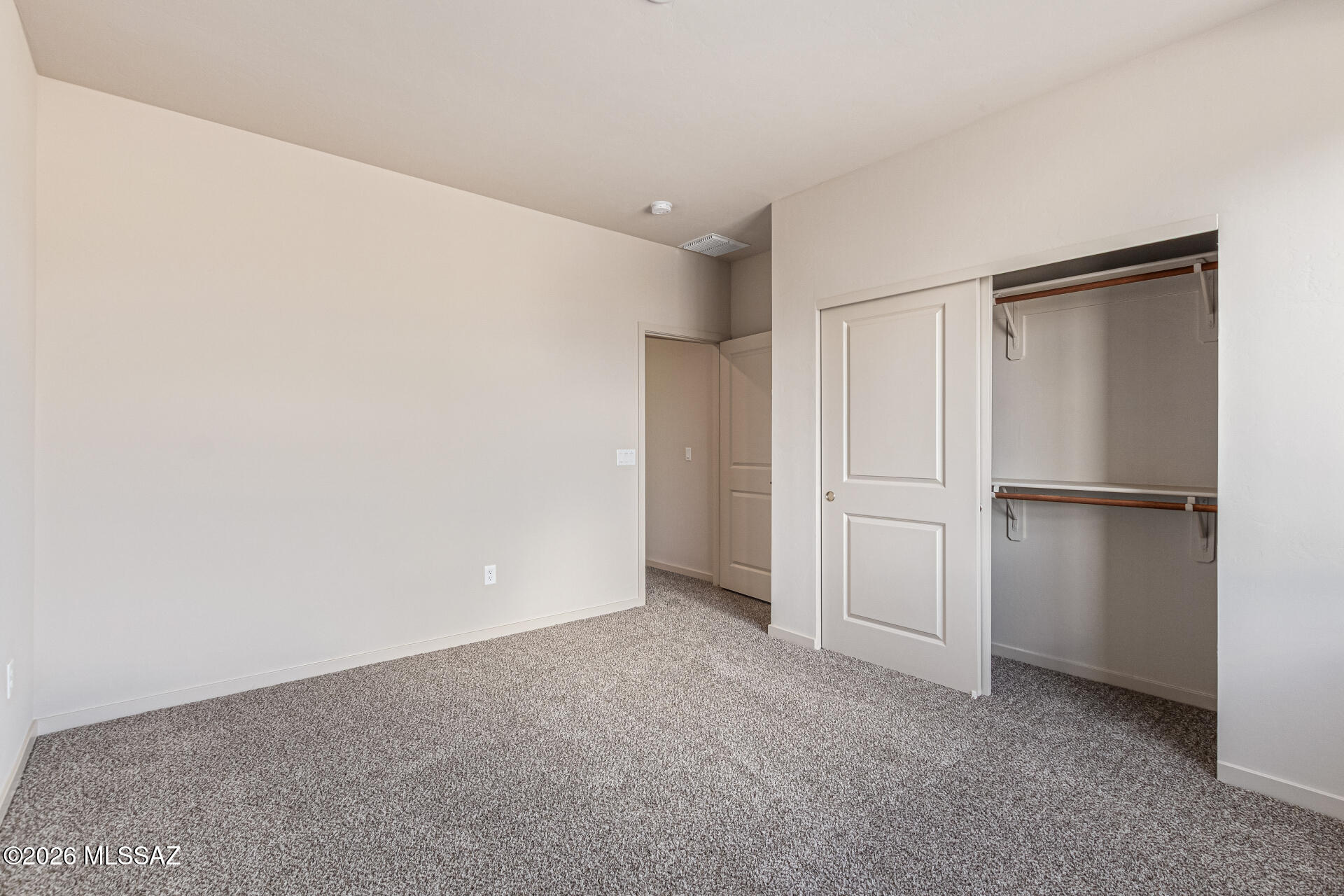 Sierra Pointe - Residential