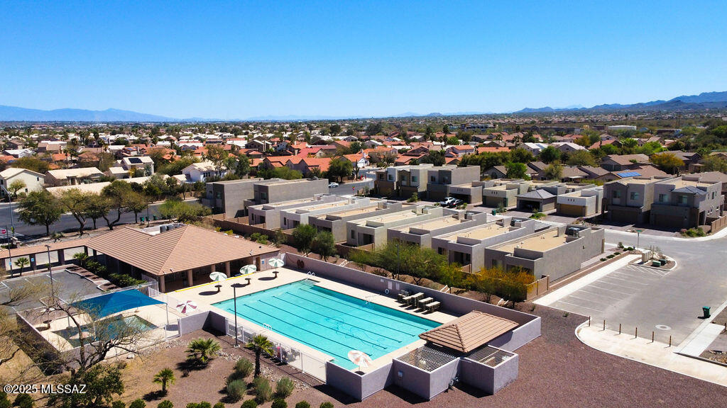 Sierra Pointe - Residential