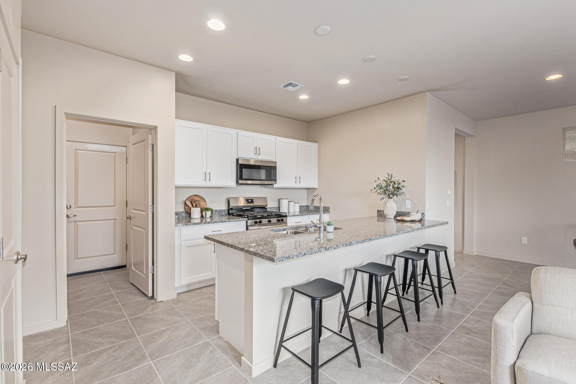 Sierra Pointe - Residential