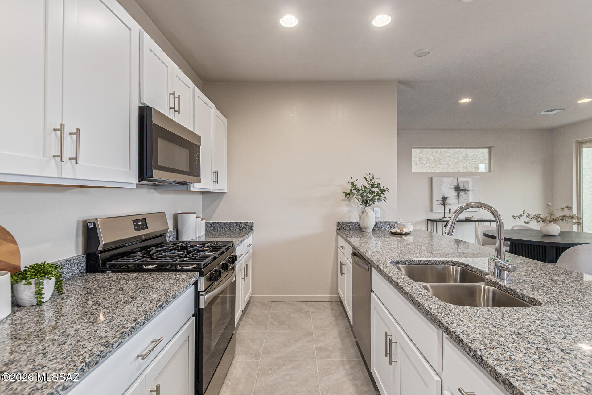 Sierra Pointe - Residential