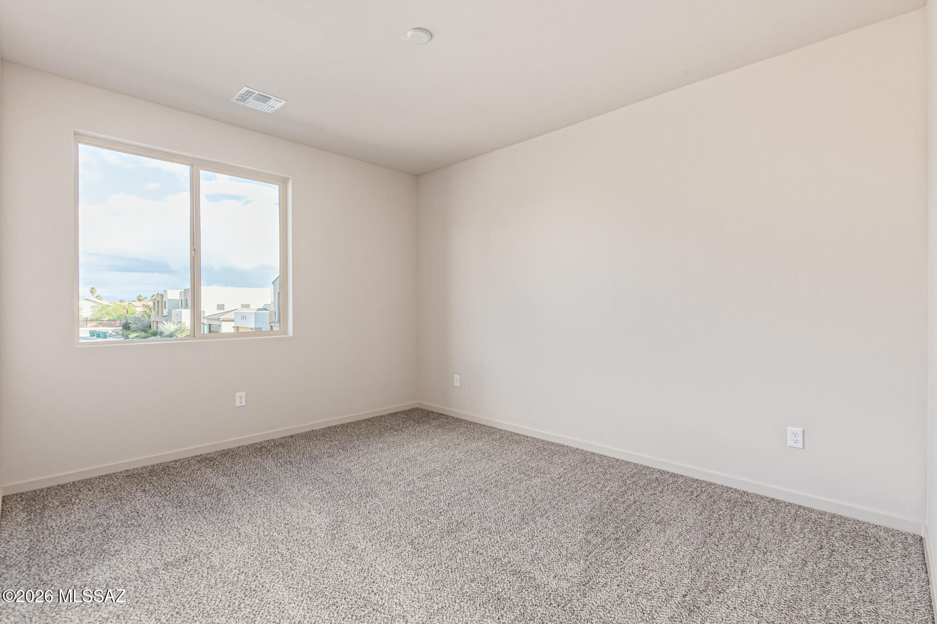 Sierra Pointe - Residential