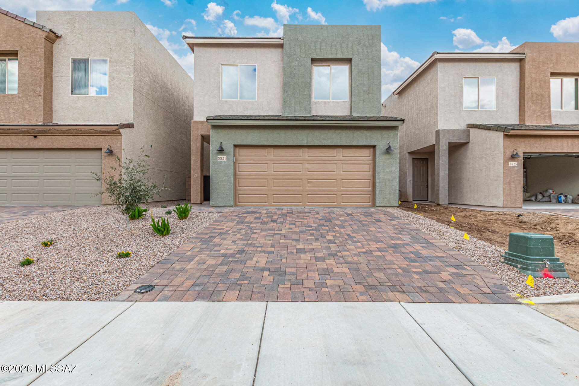 Sierra Pointe - Residential