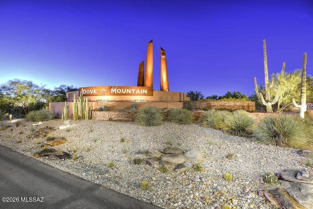 Heritage Highlands II at Dove Mountain (393-541) - Residential