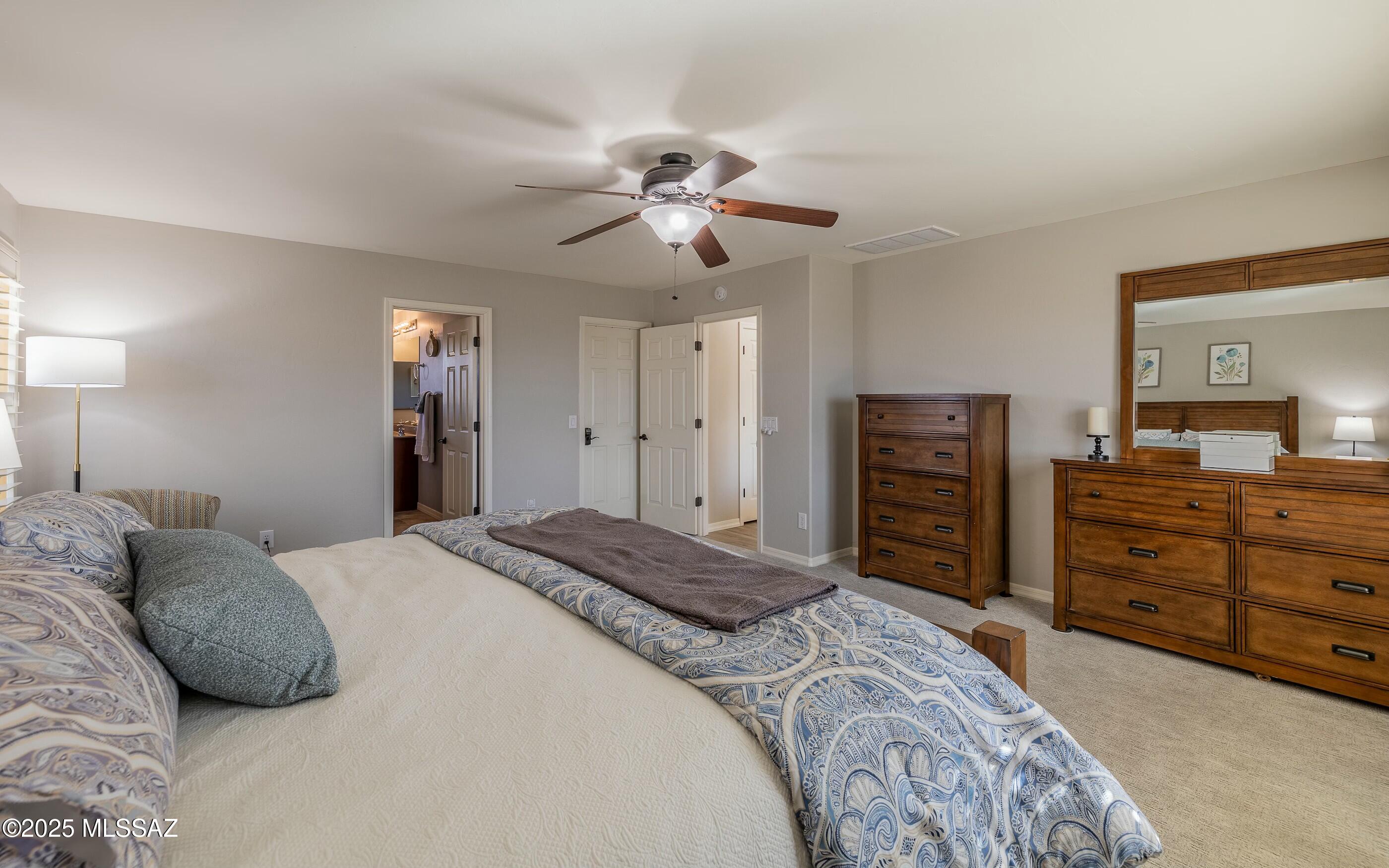 Black Horse (1-411) - Residential