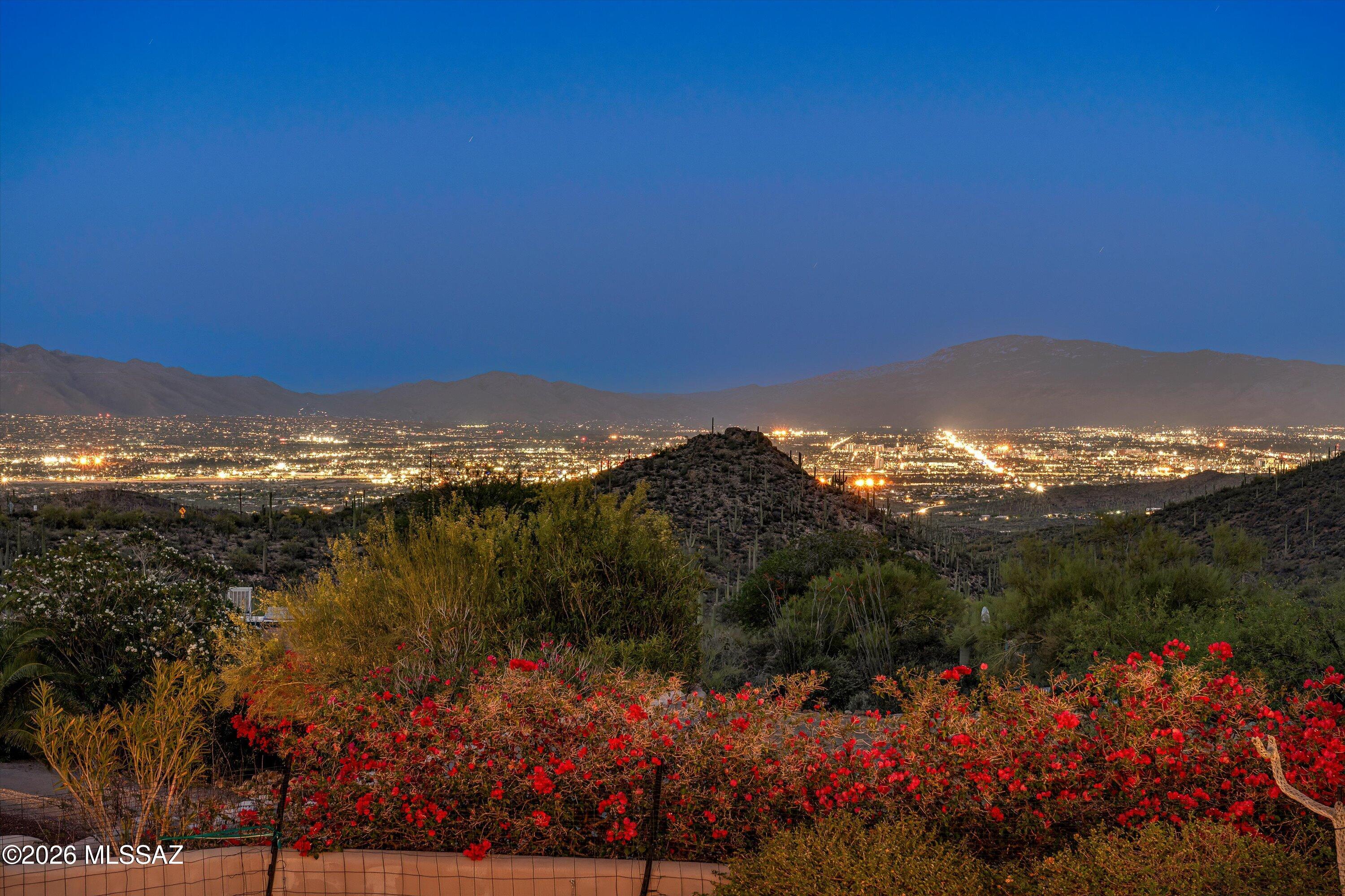 6262 W Trails End Road