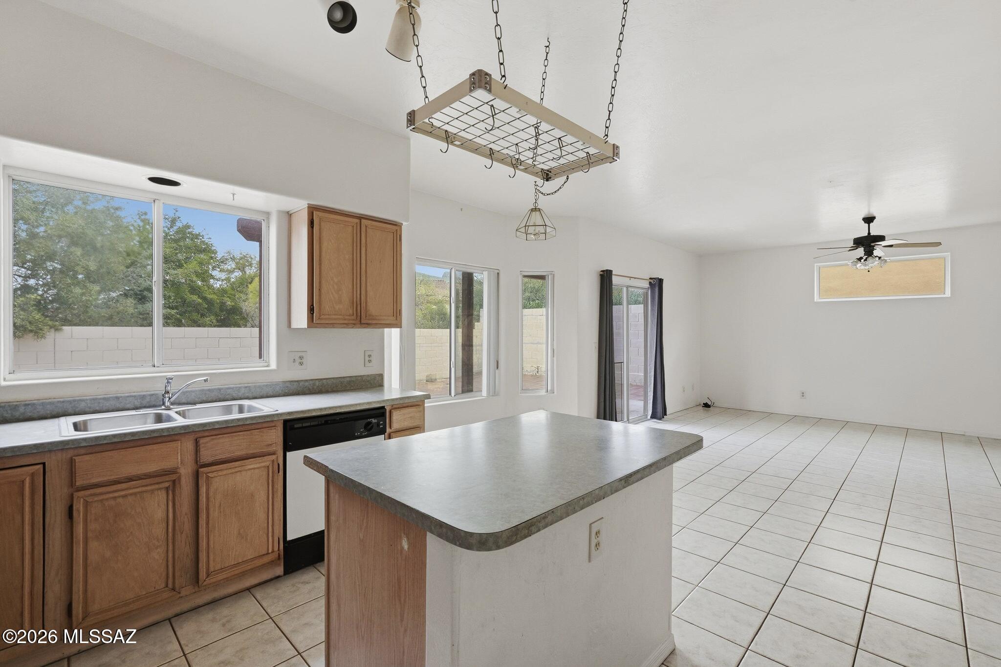 Rancho Arboleda (1-110) - Residential