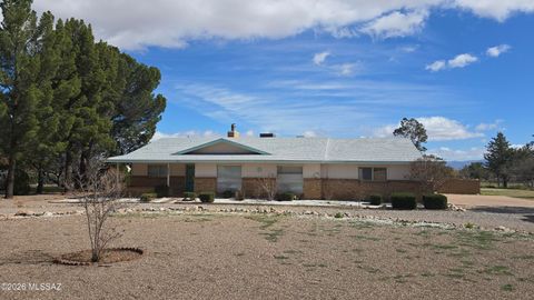 Photo of 4901 S Laguna Avenue, Sierra Vista, AZ 85650 (MLS # 22605179)